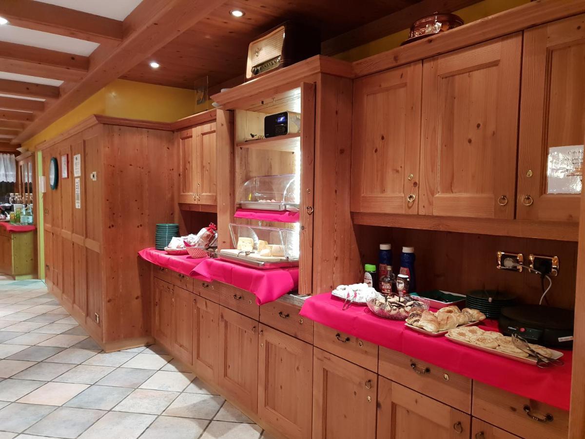 Chalet Brigitte B&B Arabba Exterior foto